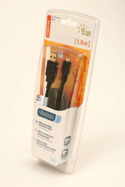 VIVANCO CC U6 18 M  45213 USB 2.0 ,1,8м чёрный BL1