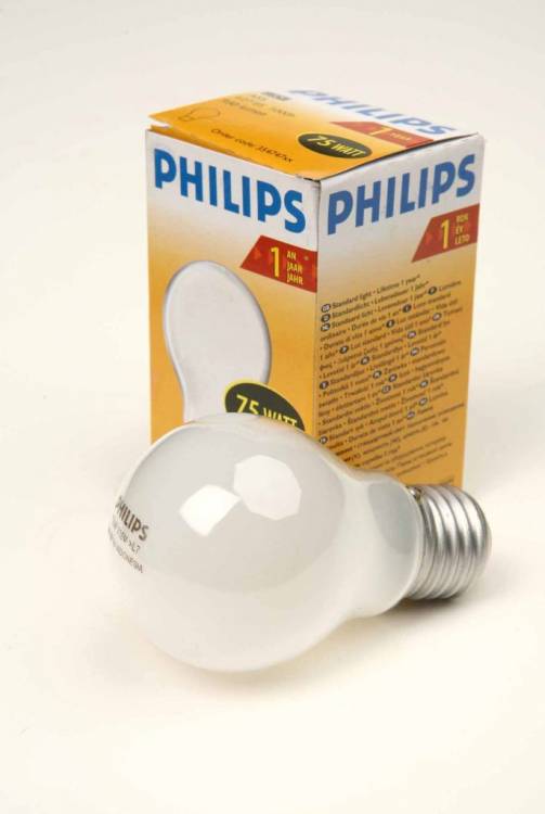 PHILIPS A55 75W E27 FR 354747